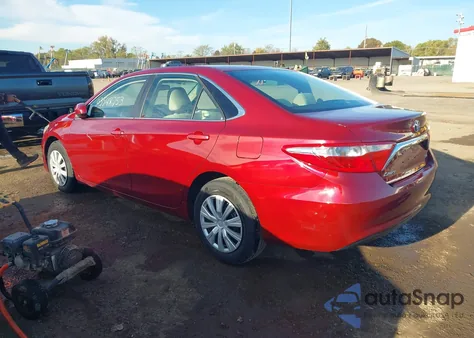 2015 Toyota Camry Le from USA, damaged, VIN 4T1BF1FK4FU996745